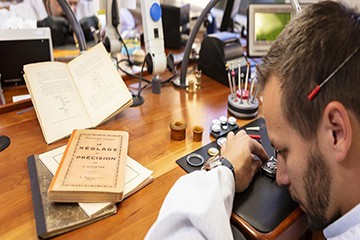 南京欧米茄腕表原装表带维修 